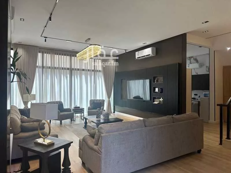 3 bedroom floor in Badr 22