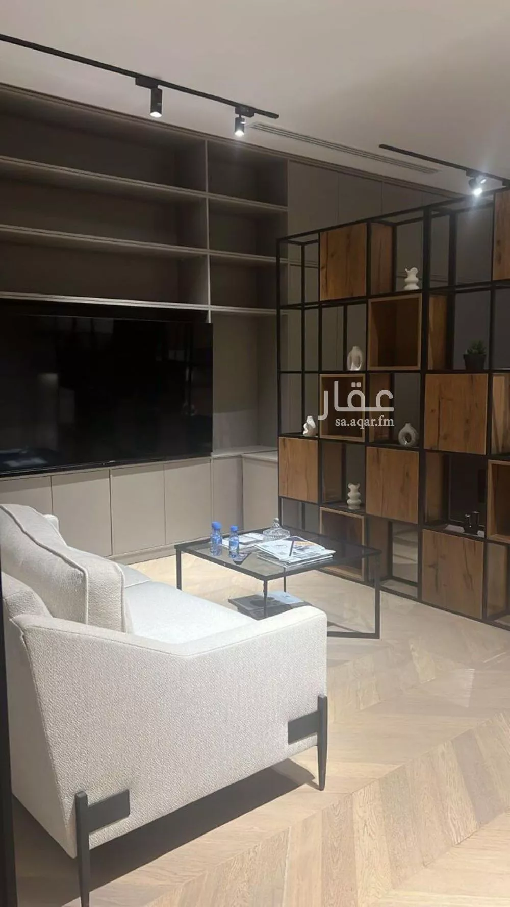 60 sqm office in Al Yasmin 4