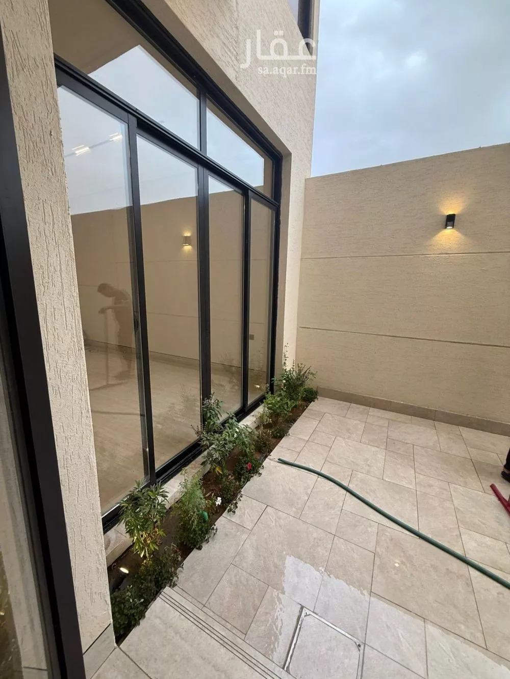 فيلا 8 غرف في المهدية 5