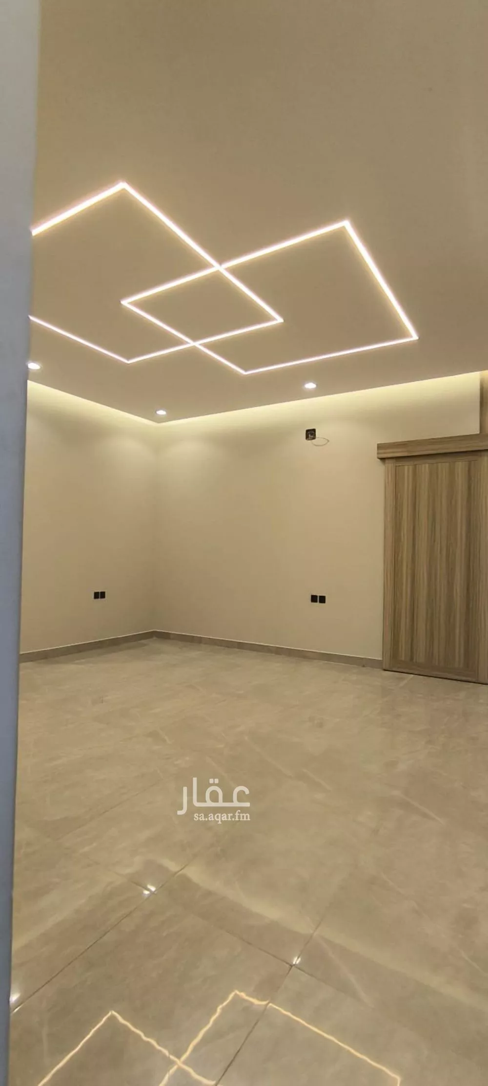 فيلا 5 غرف في الجنادرية 2