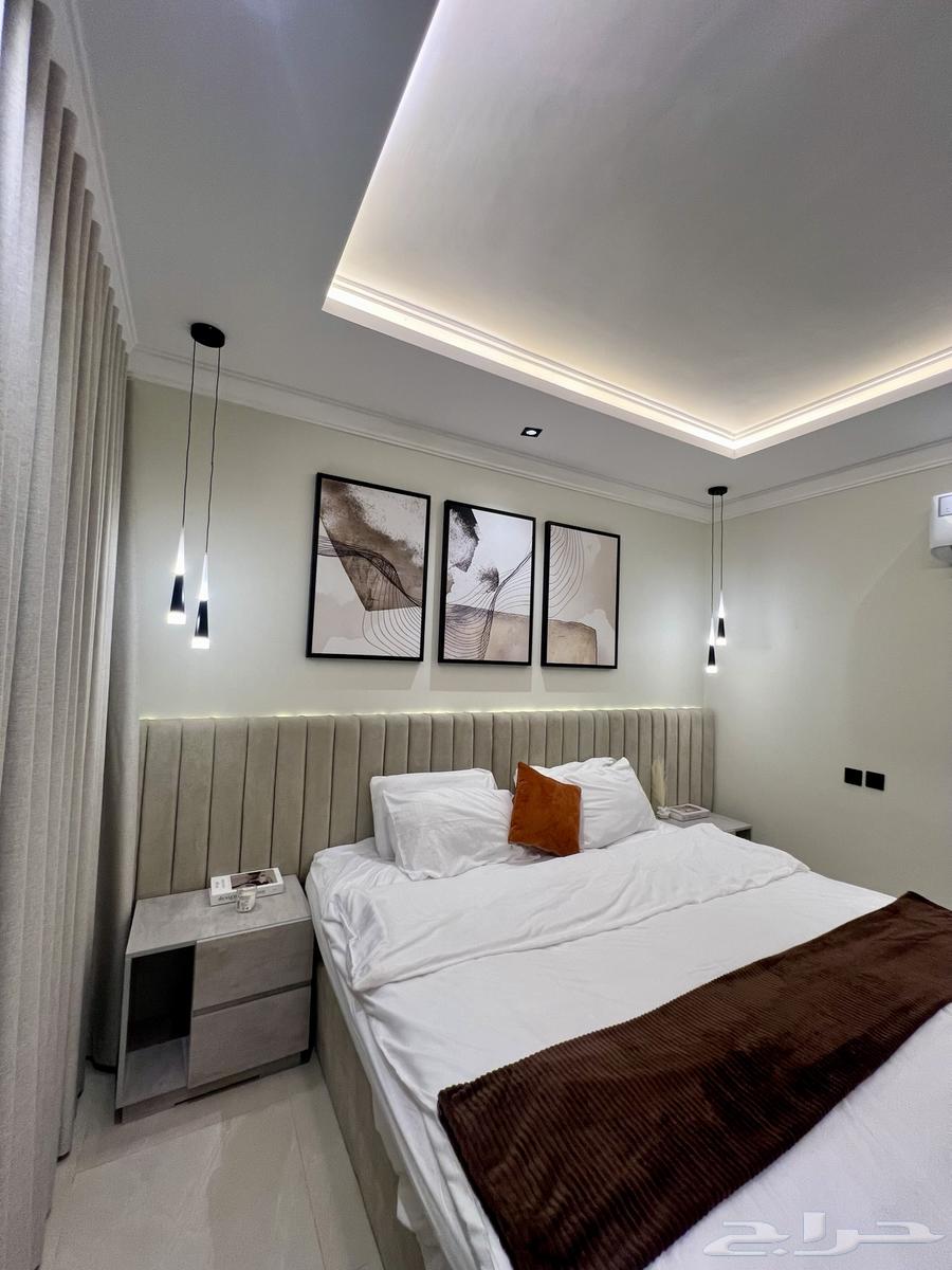 شقة  في العقيق 4