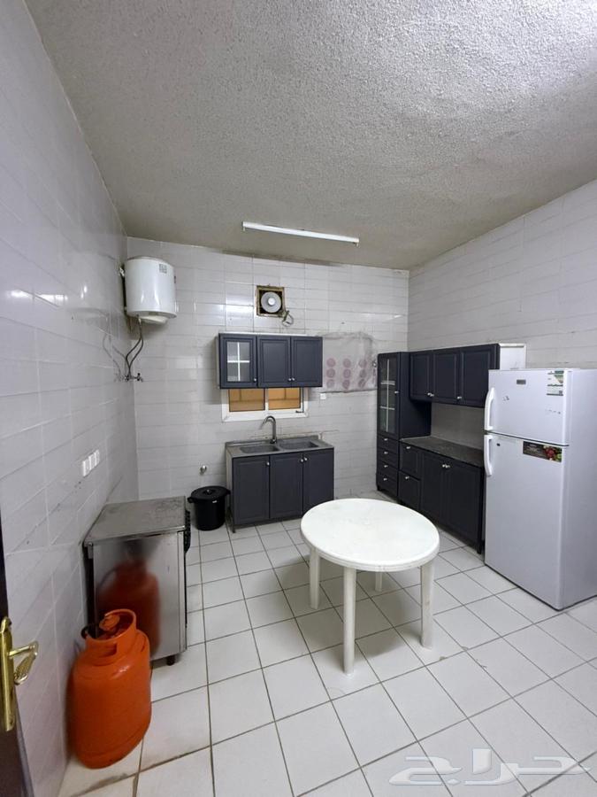 شقة 3 غرف في الرمال 5