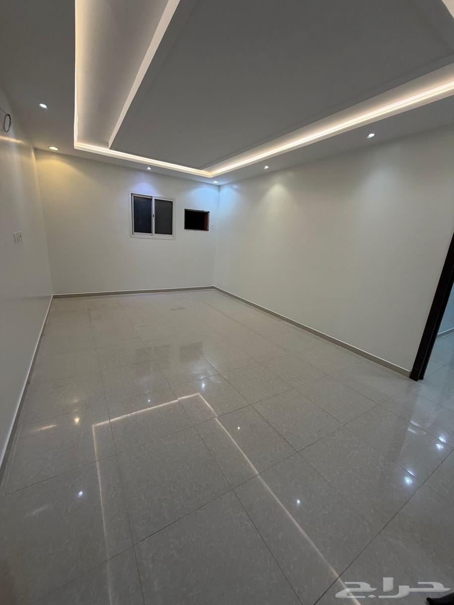 شقة 3 غرف في طويق 1