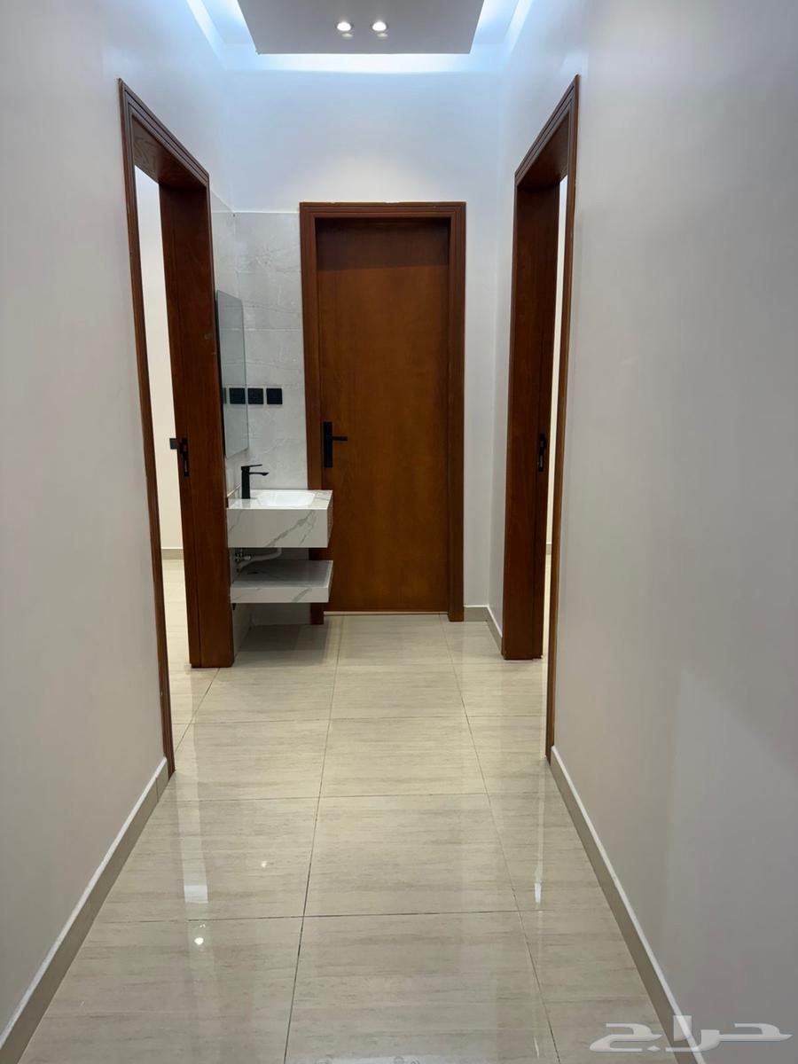 شقة 4 غرف في طويق 3