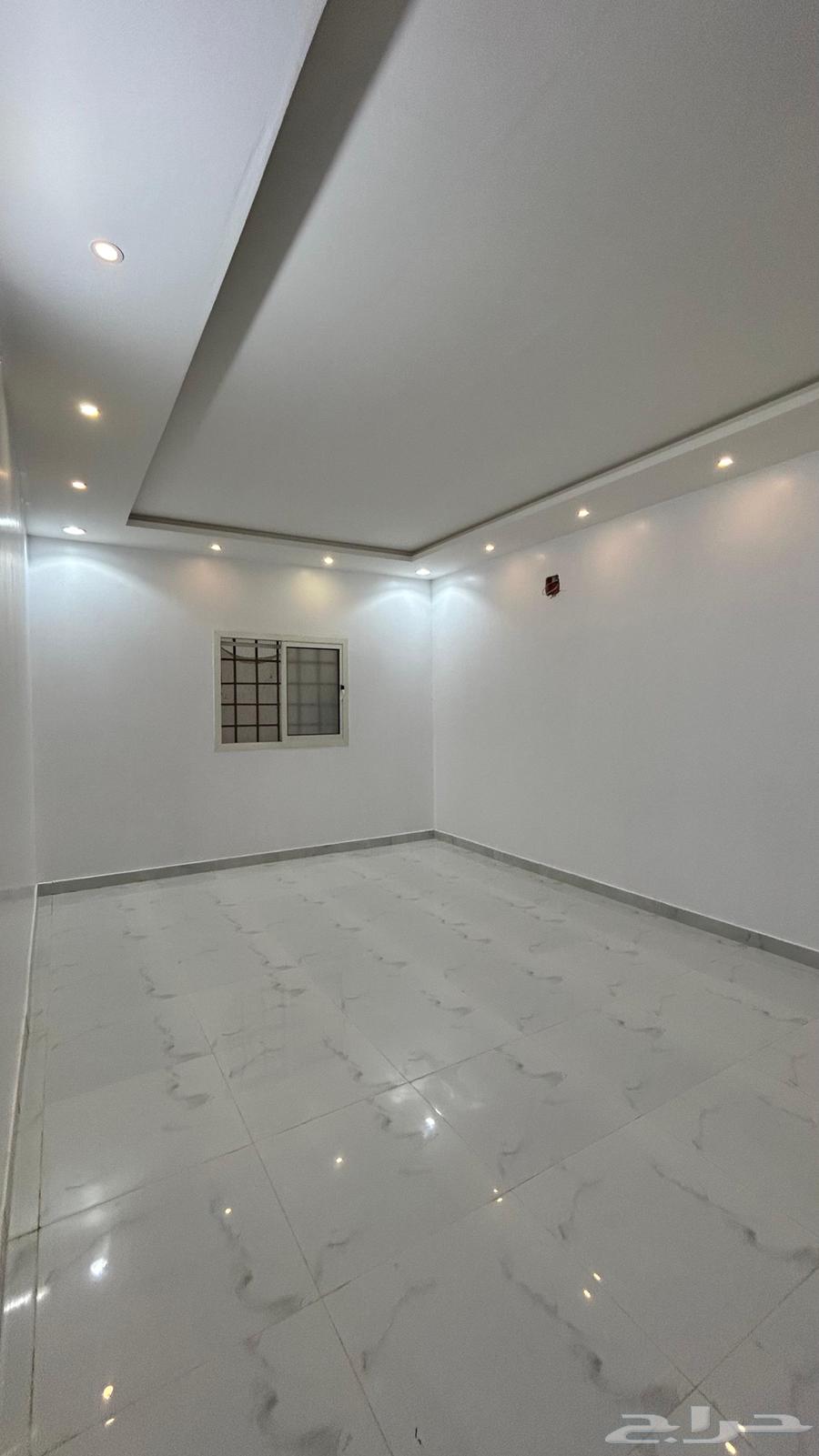 شقة 3 غرف في طويق 1