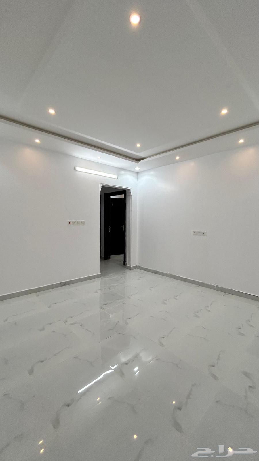 شقة 3 غرف في طويق 2