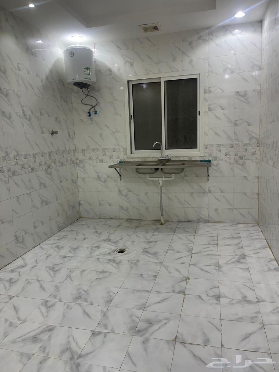 شقة 3 غرف في القادسية 1