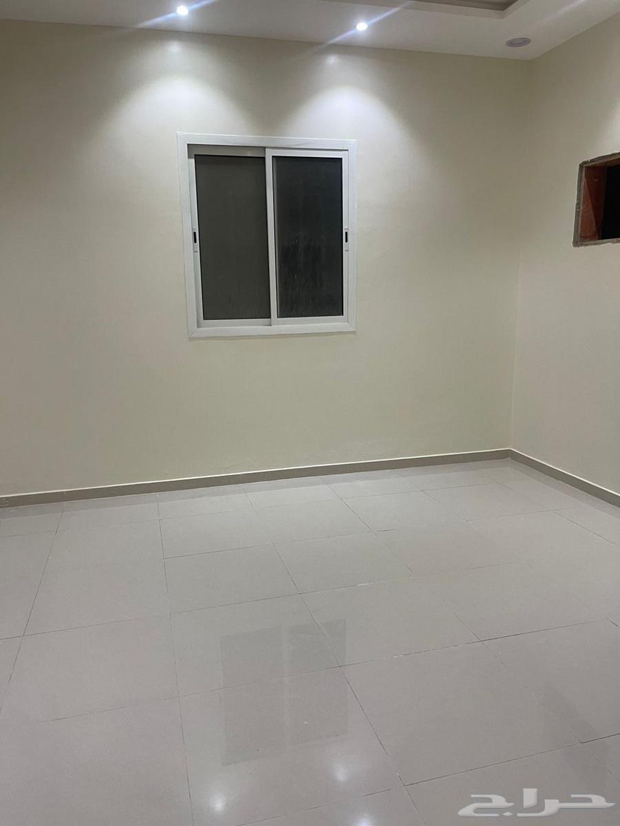 شقة 3 غرف في القادسية 4