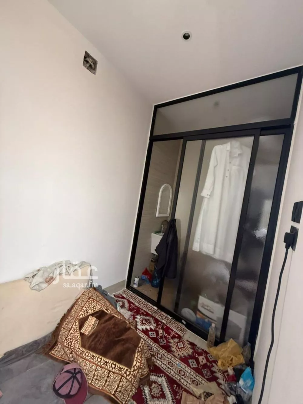 فيلا 8 غرف في المهدية 5