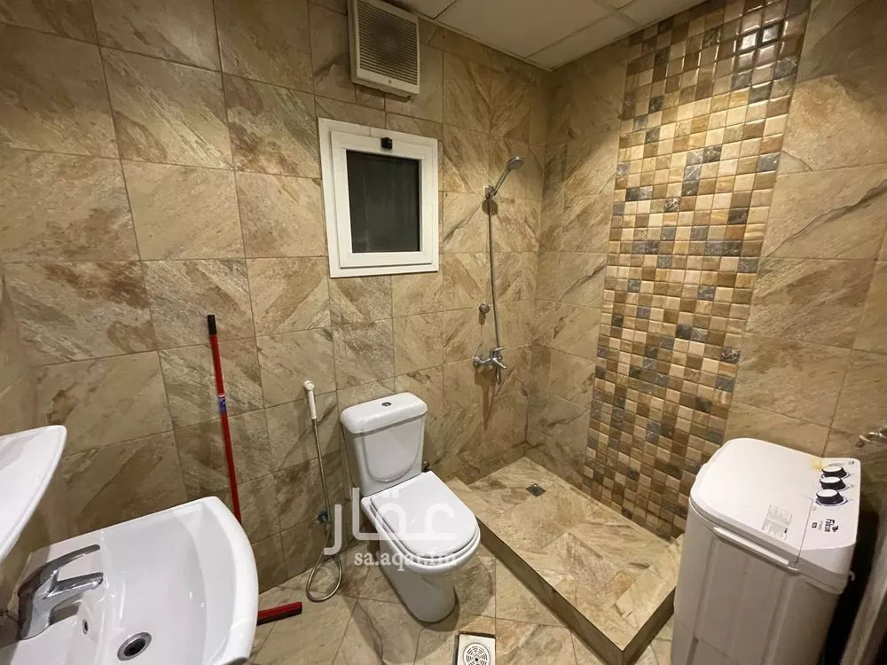 دور 1 غرف في الرويس 3