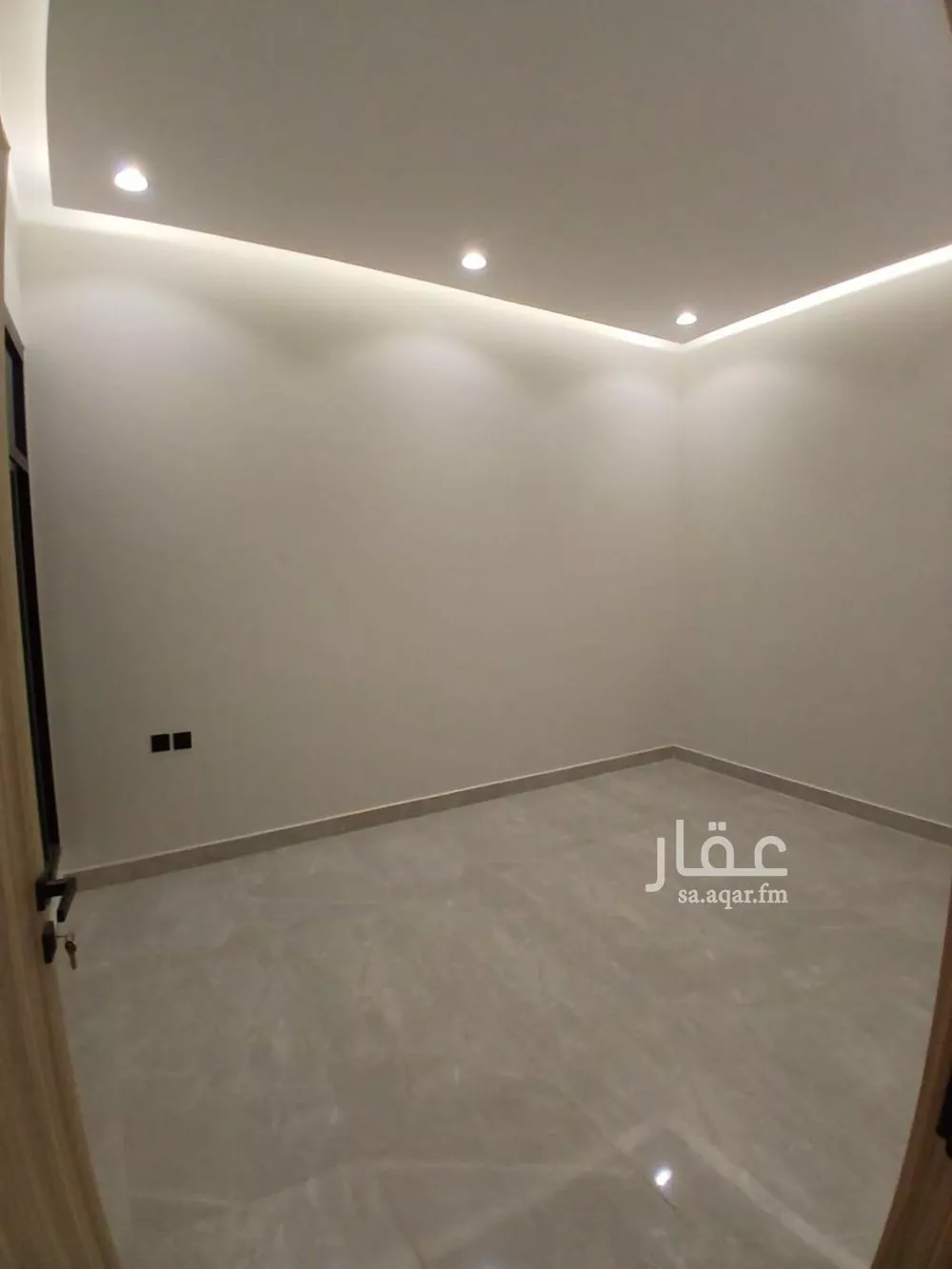 فيلا 5 غرف في الجنادرية 25