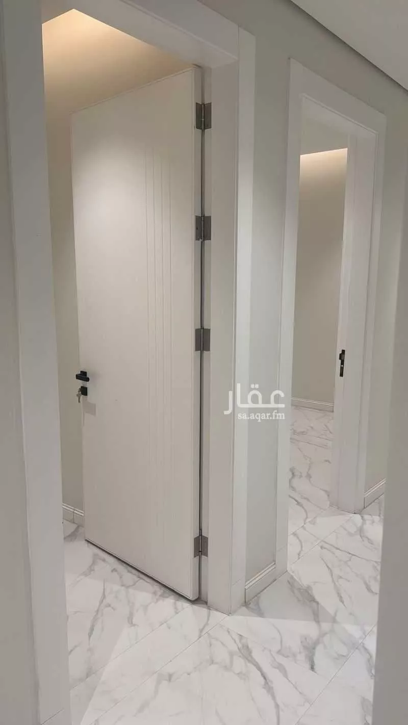 3 bedroom apartment in Al Malqa 12