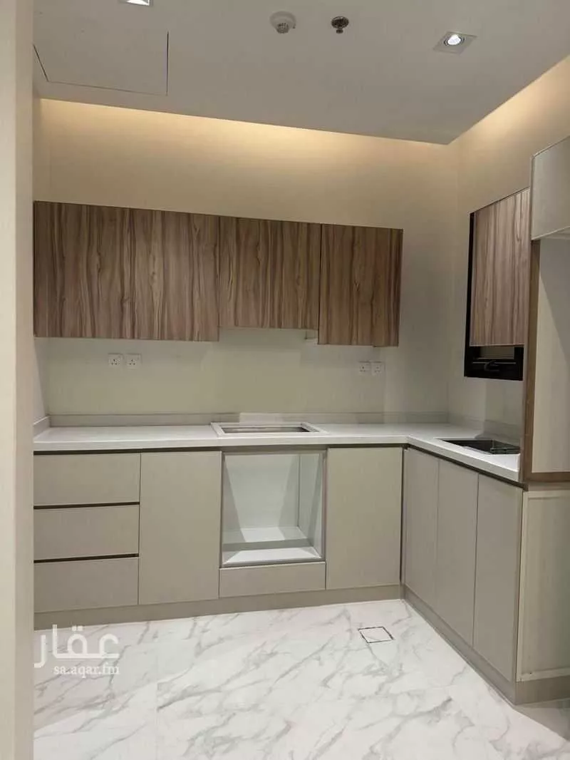 3 bedroom apartment in Al Malqa 16