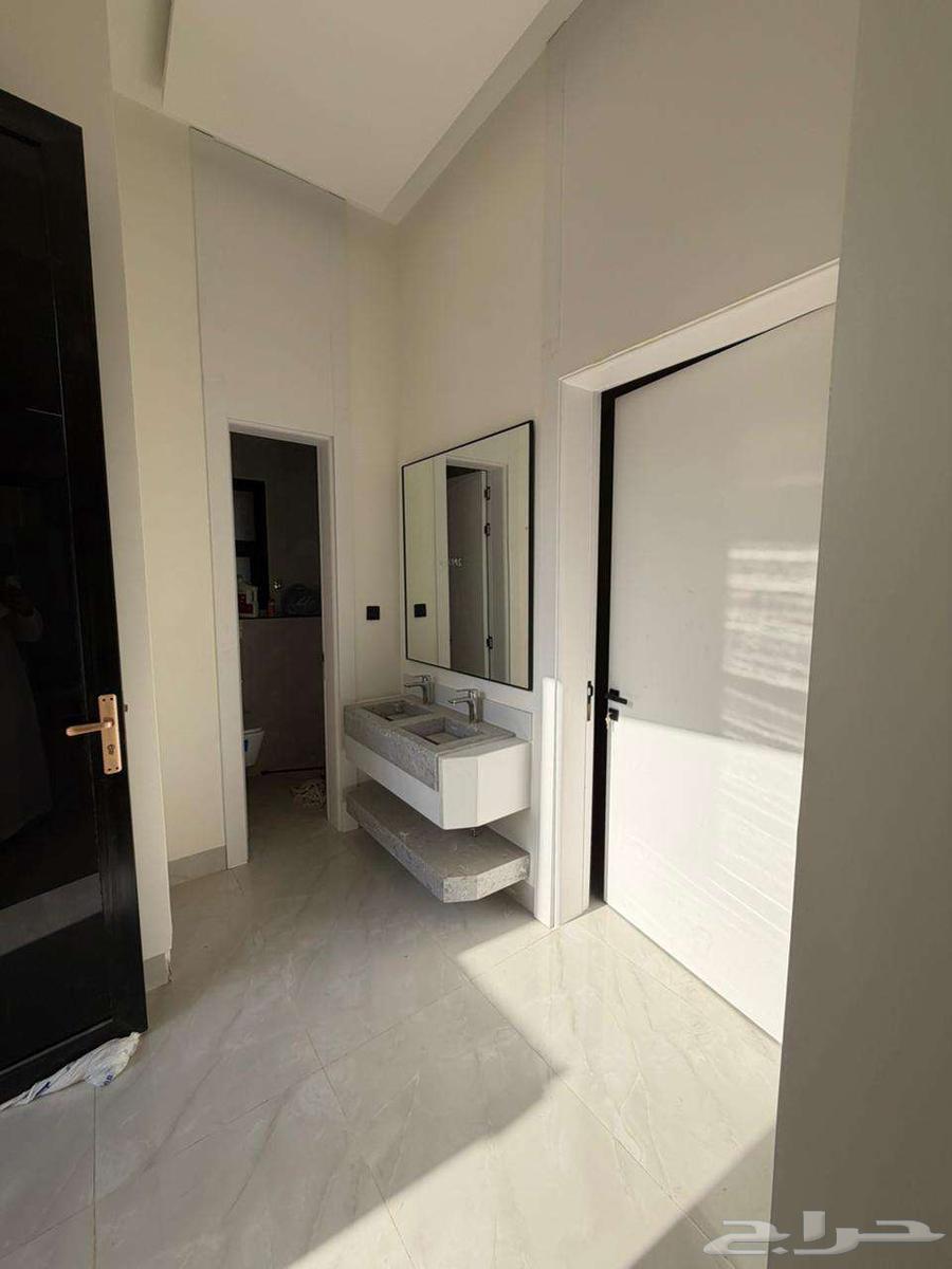 فيلا 5 غرف في المهدية 3