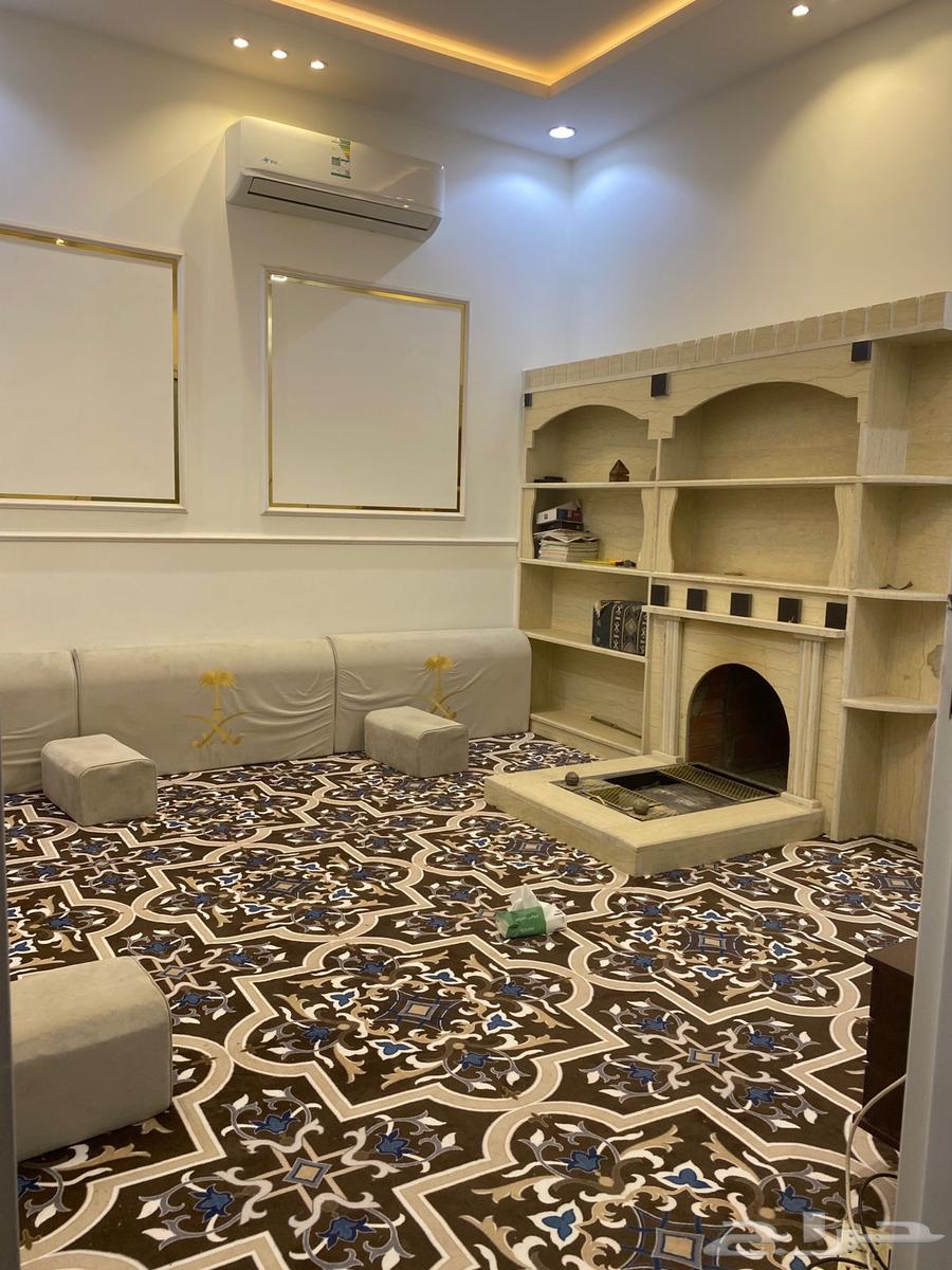 فيلا 9 غرف في العريجاء الغربية 5