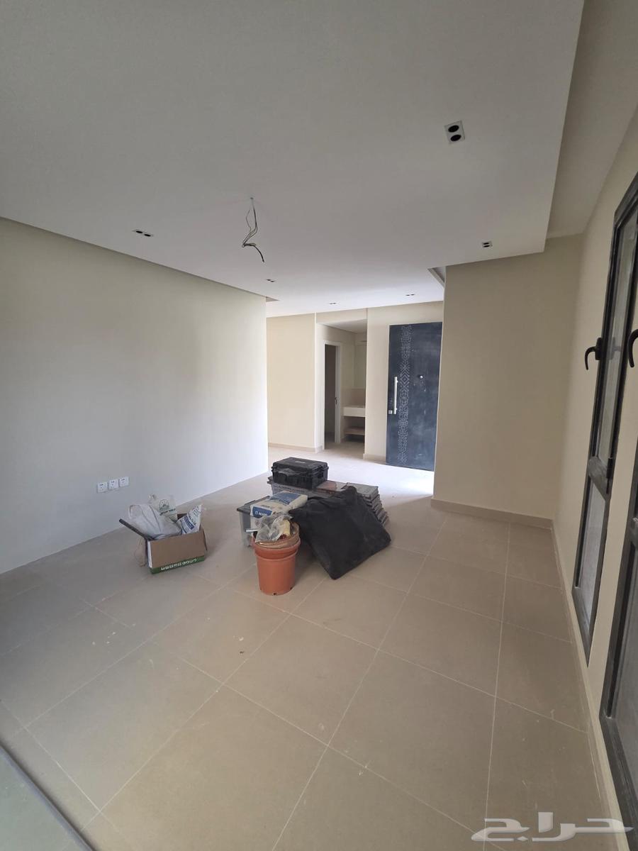 فيلا 6 غرف في المونسية 4