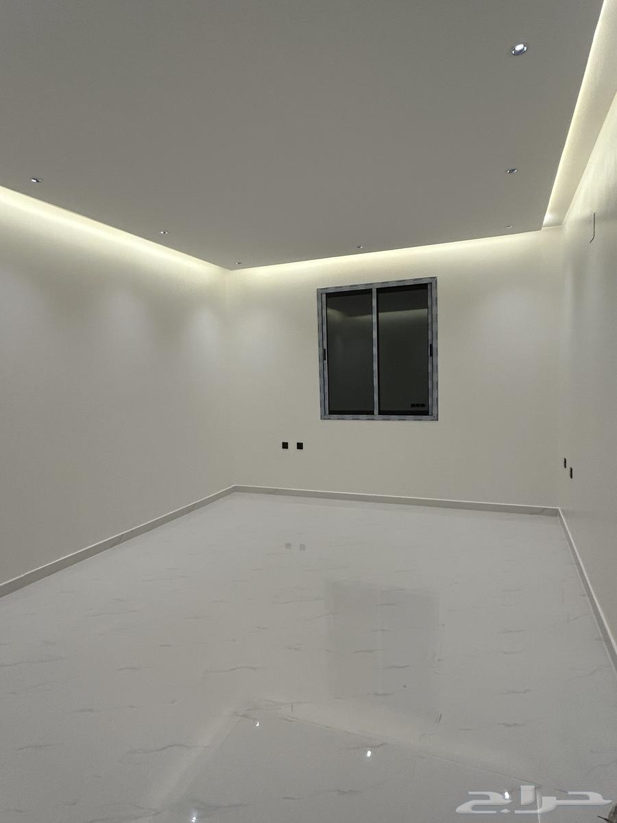 فيلا  في النهضة 4