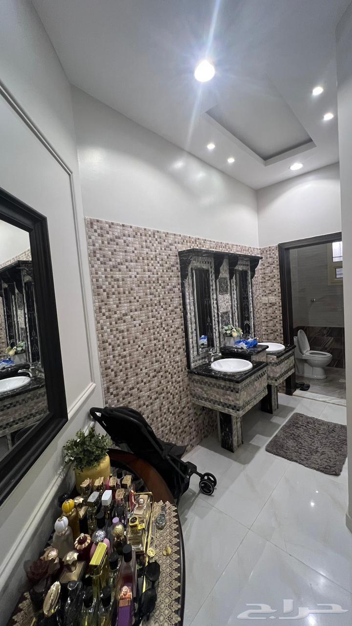 فيلا  في ضاحية نمار 4