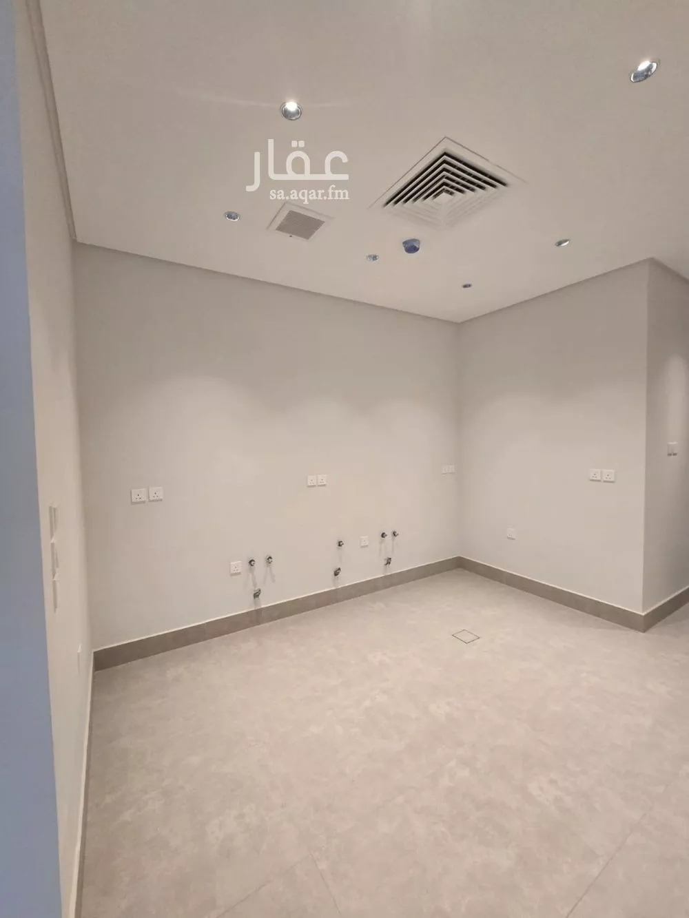 3 bedroom apartment in Al Aridh 8