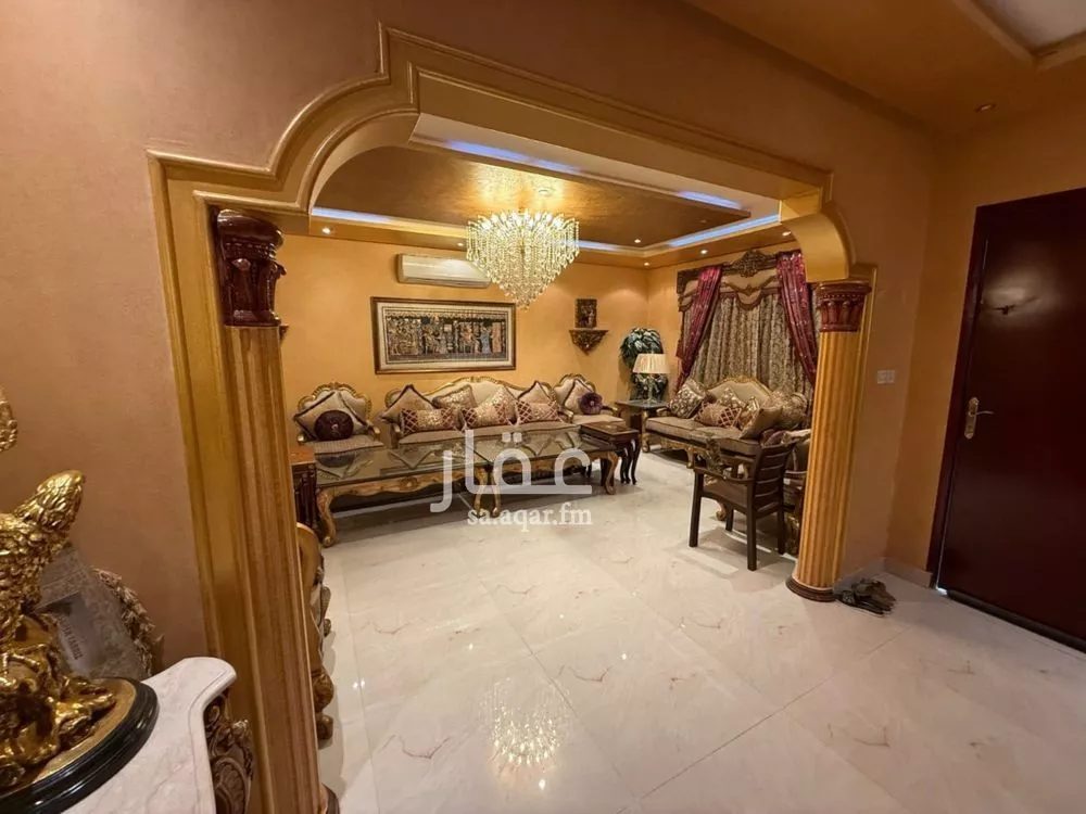 فيلا 7 غرف في الربيع 2