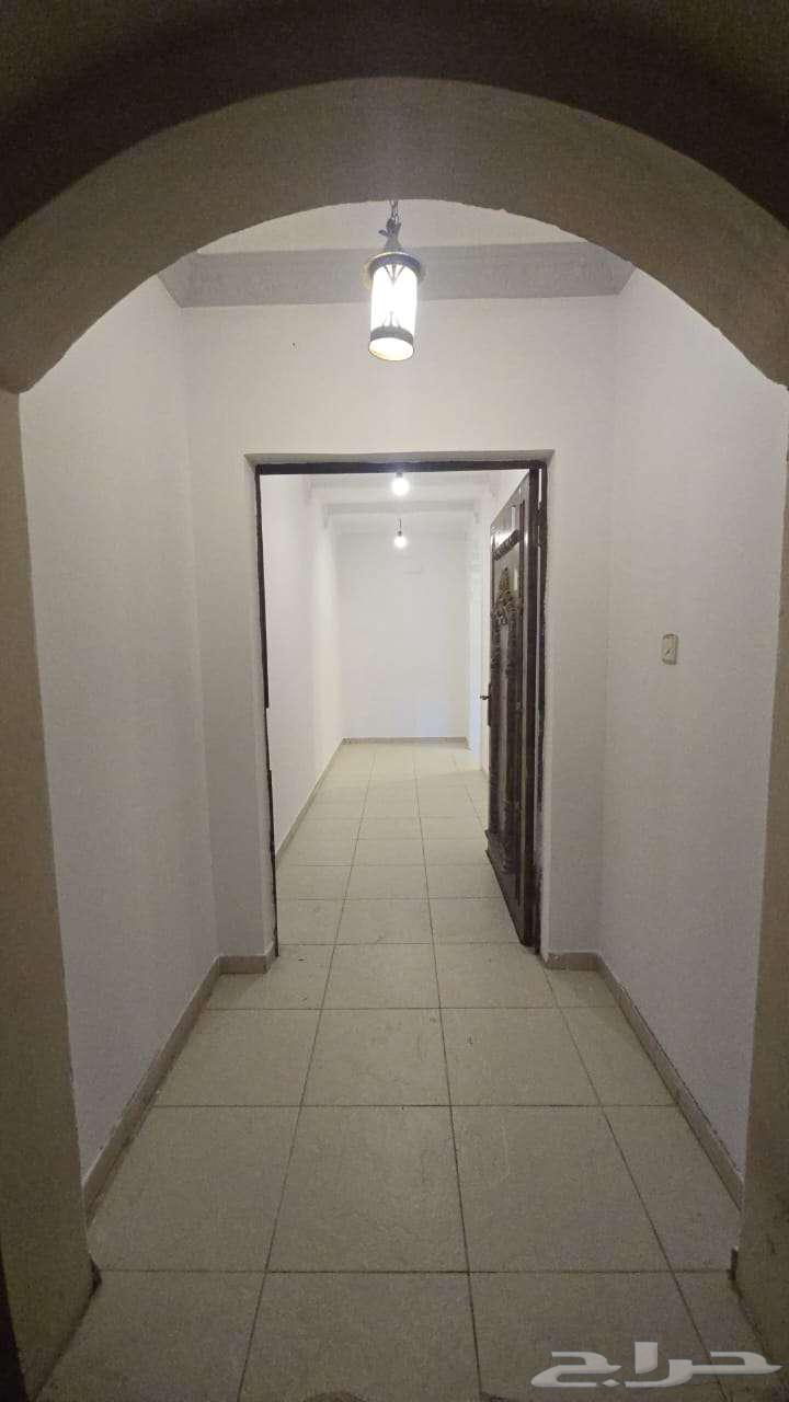 شقة 3 غرف في الريان 5