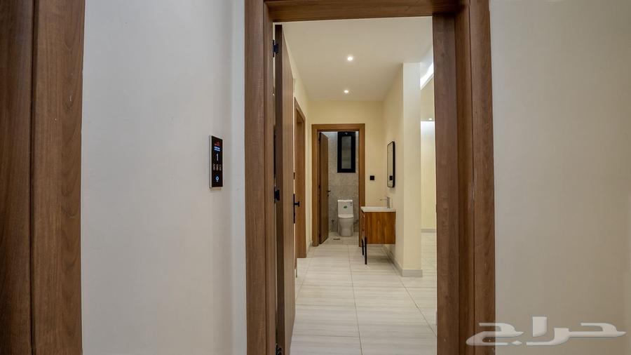 شقة 5 غرف في النعيم 4