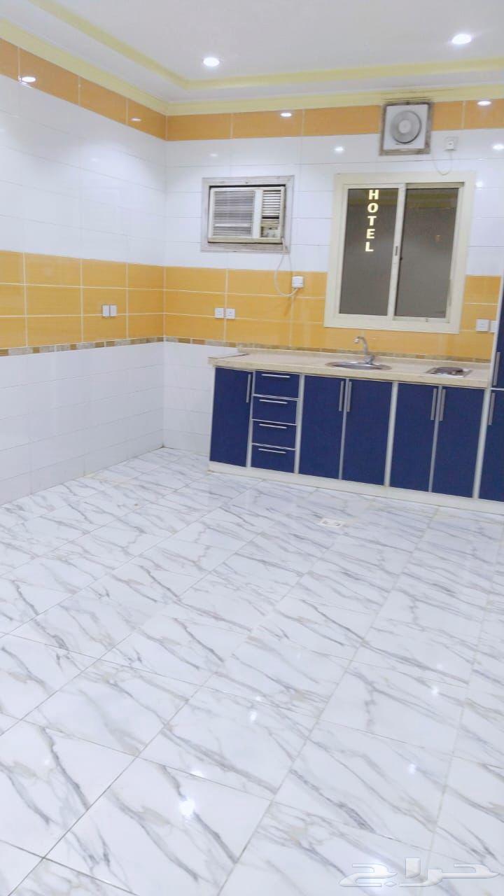 شقة 2 غرف في الصفا 3