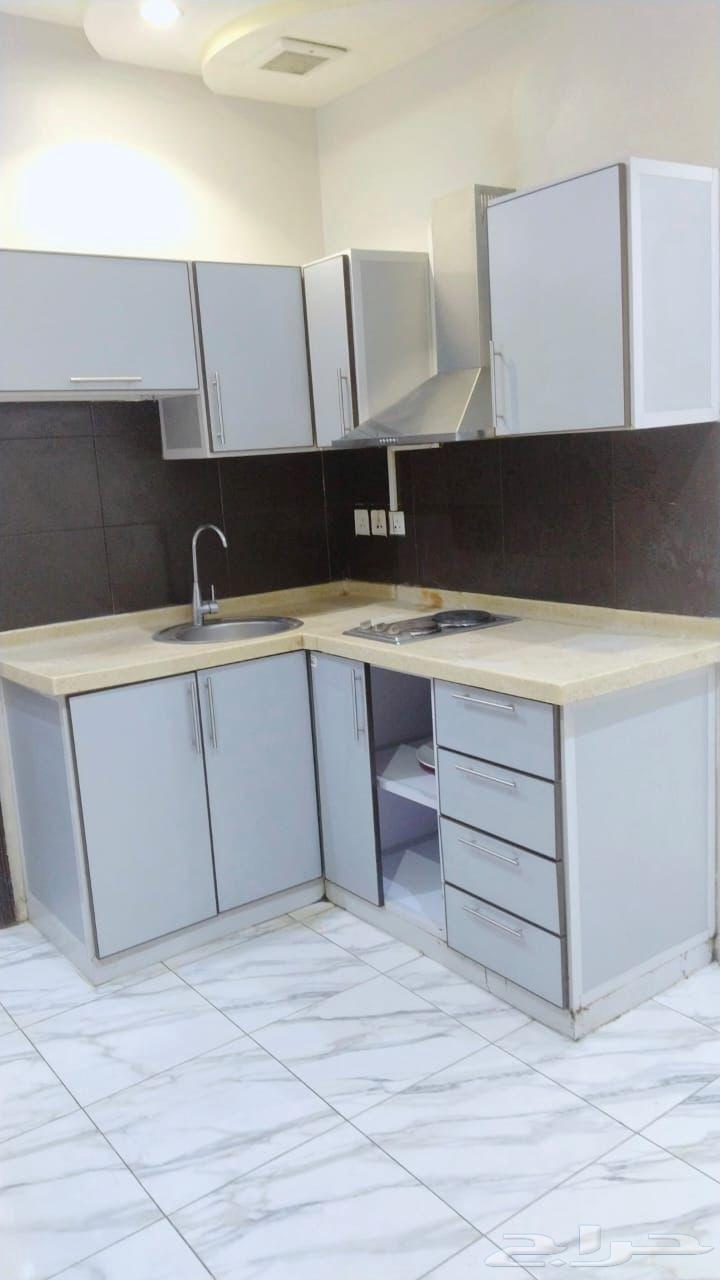 شقة 2 غرف في الصفا 5