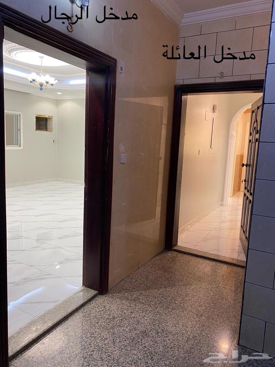 شقة 5 غرف في الصفا 1