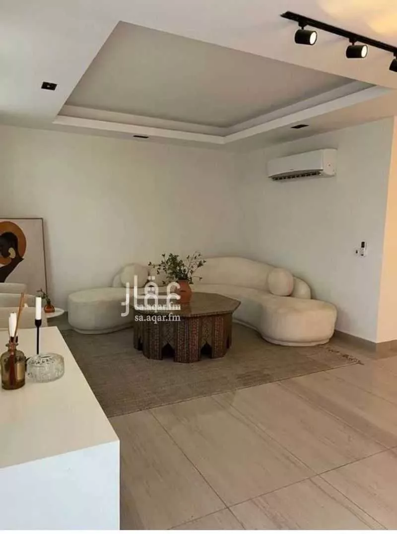 5 bedroom villa in Al Rimal 23