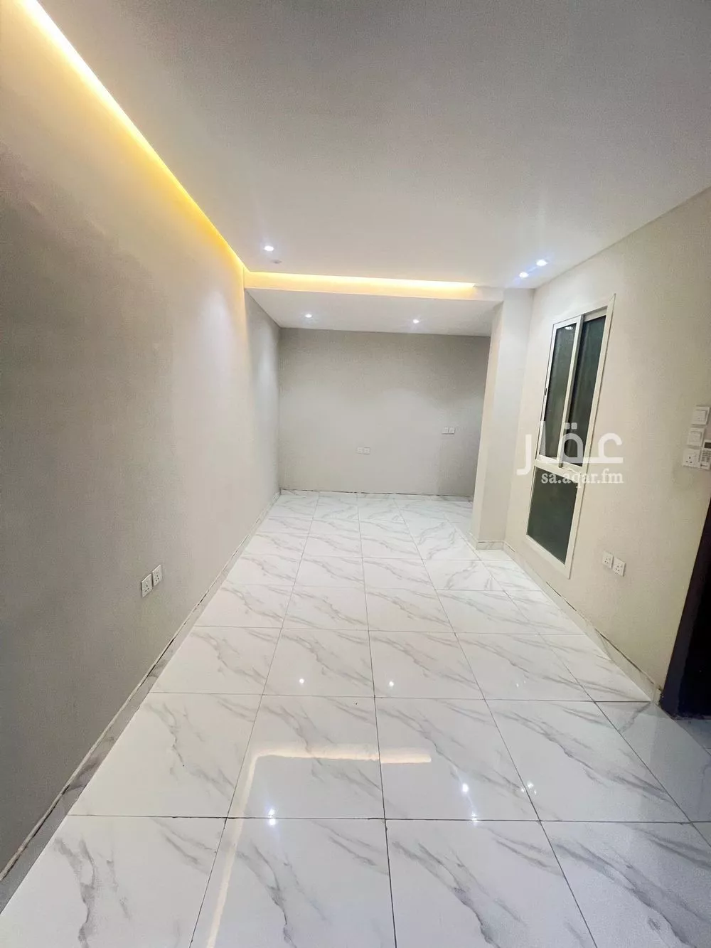 شقة 1 غرف في المغرزات 3