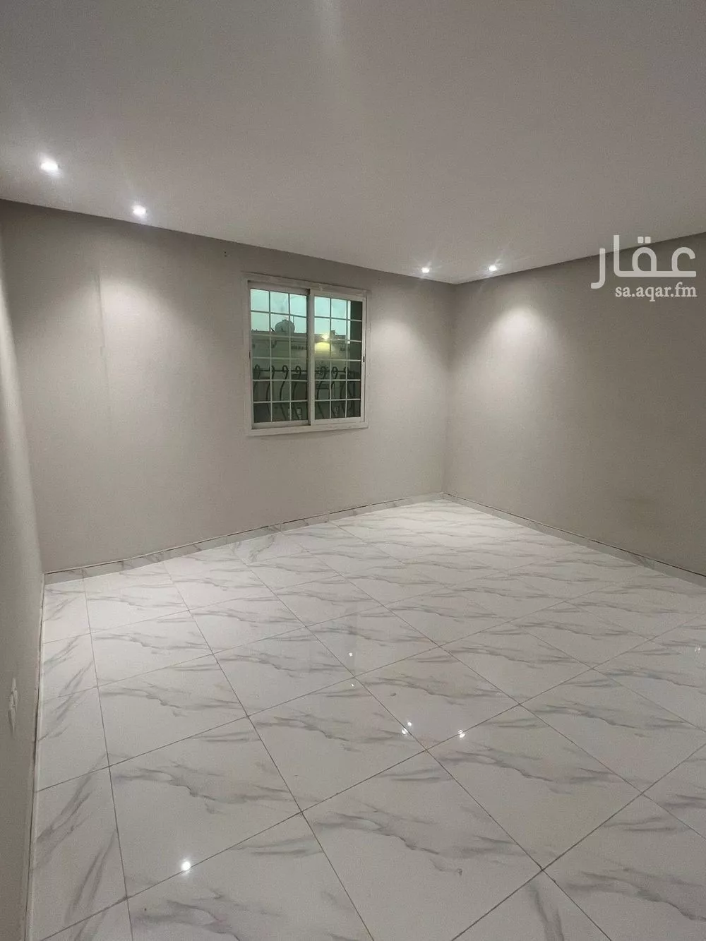 شقة 1 غرف في المغرزات 5