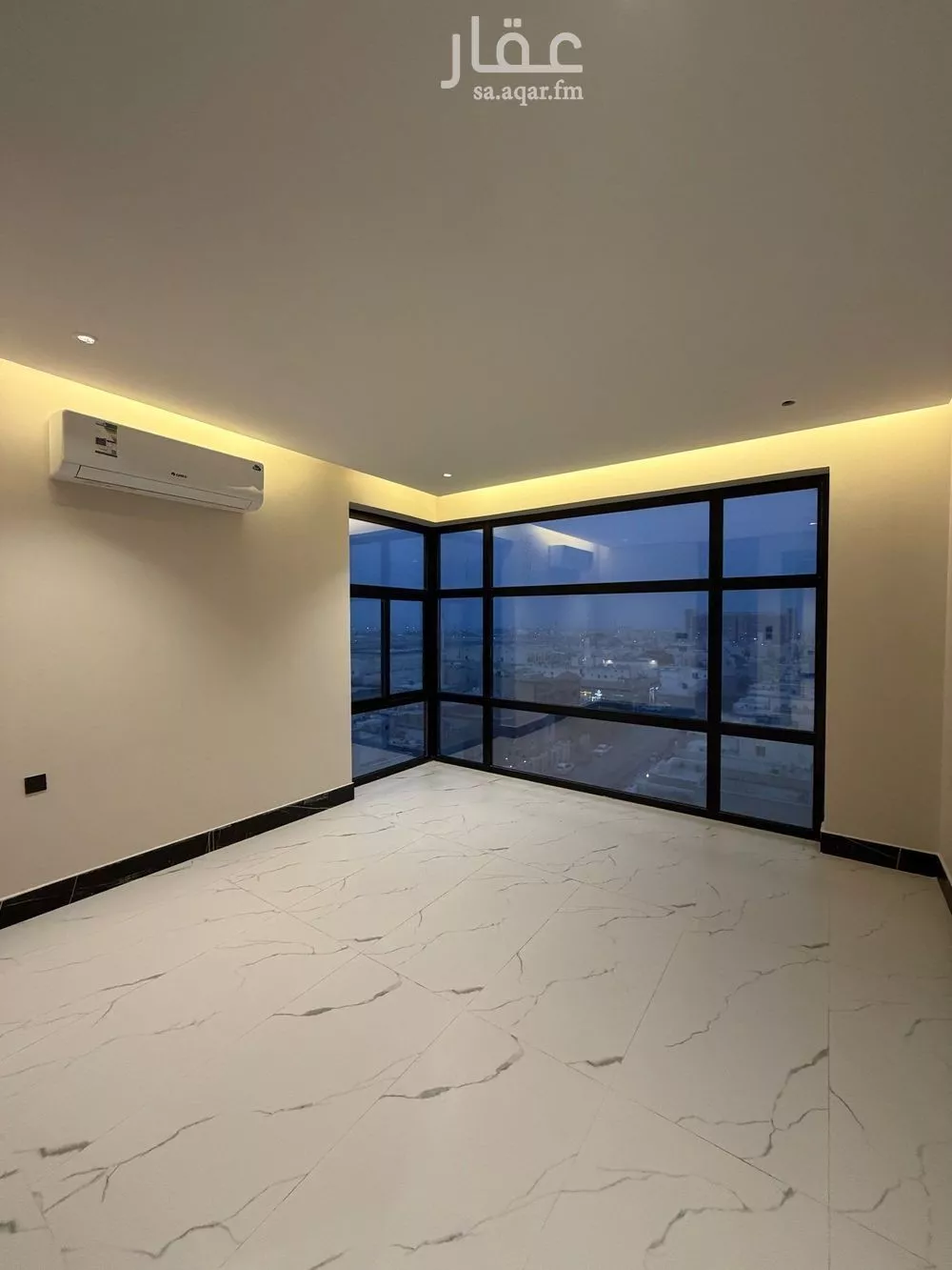 5 bedroom apartment in Ash Shati Al Gharbi 3