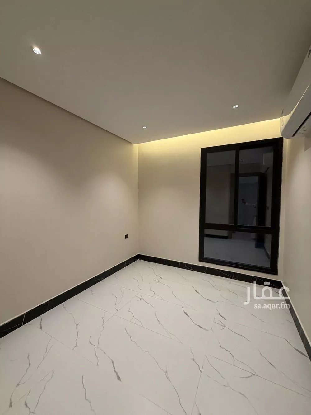 شقة 5 غرف في الشاطئ الغربي 5