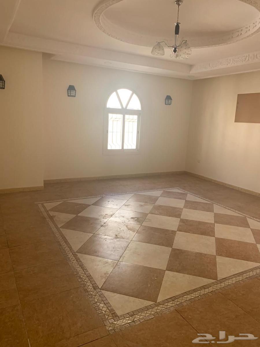 فيلا 7 غرف في المروة 2