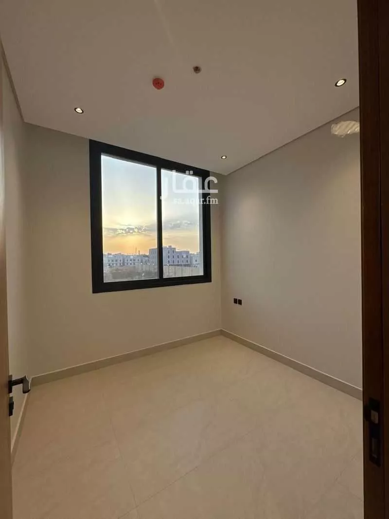 شقة 3 غرف في النرجس 4