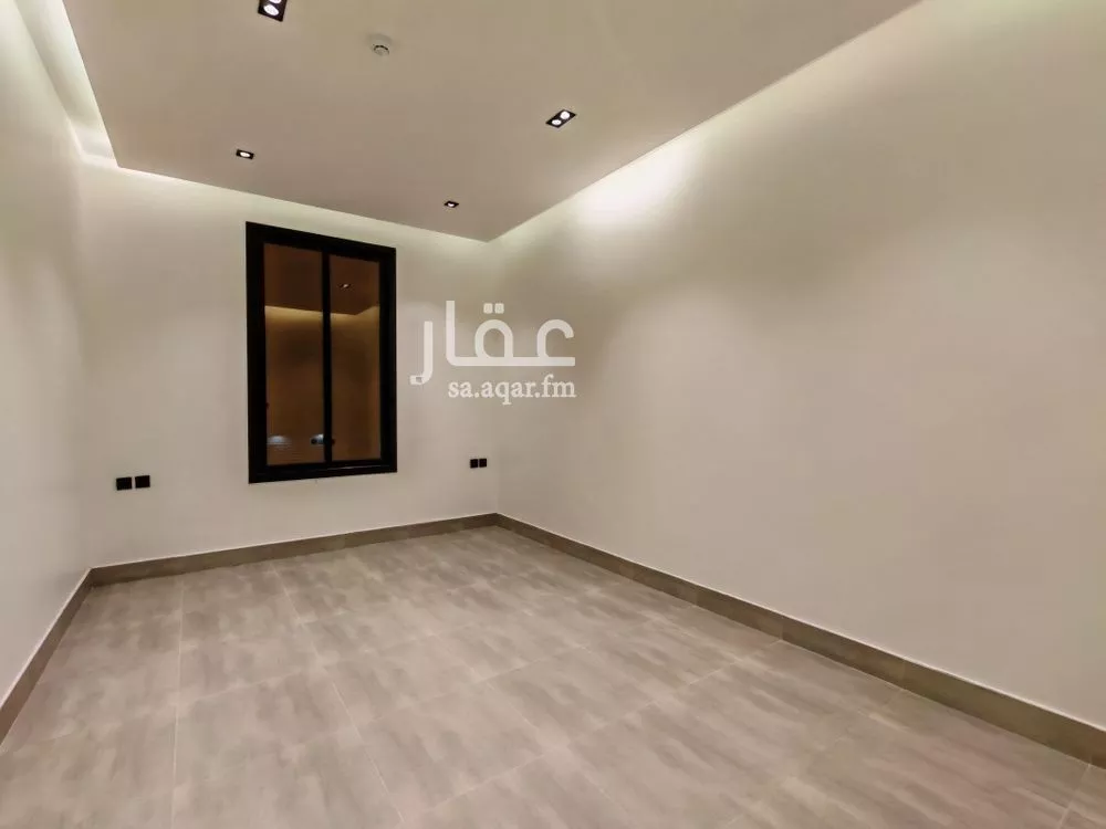 4 bedroom apartment in Al Yarmouk 7