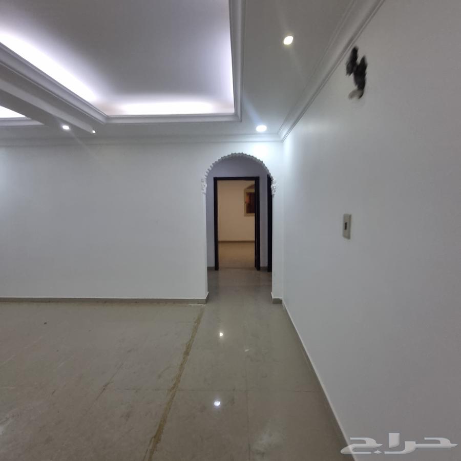 شقة 15 غرف في بدر 5