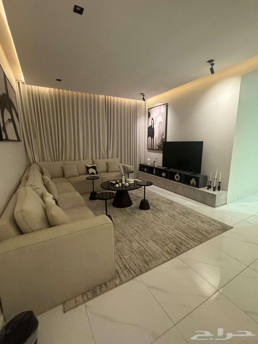 شقة 3 غرف في الحمرا 3