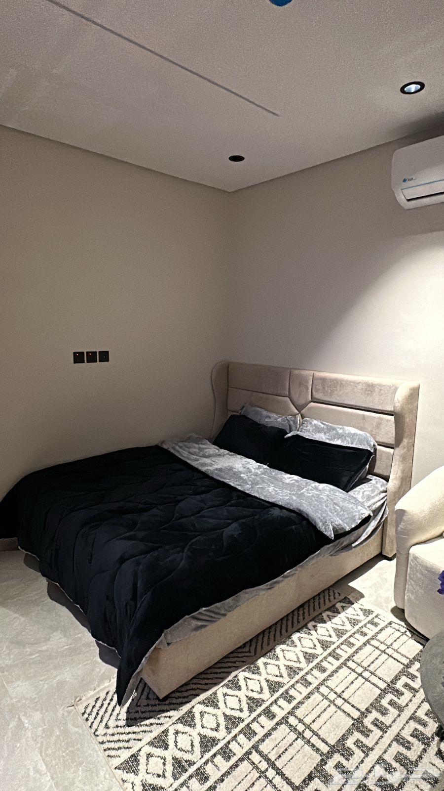 شقة 1 غرف في الحمرا 4