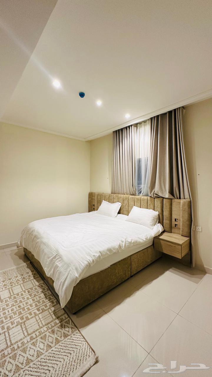شقة 2 غرف في الزهور 4