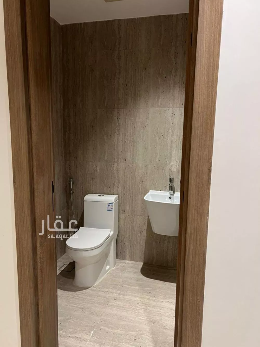 شقة 3 غرف في العارض 7