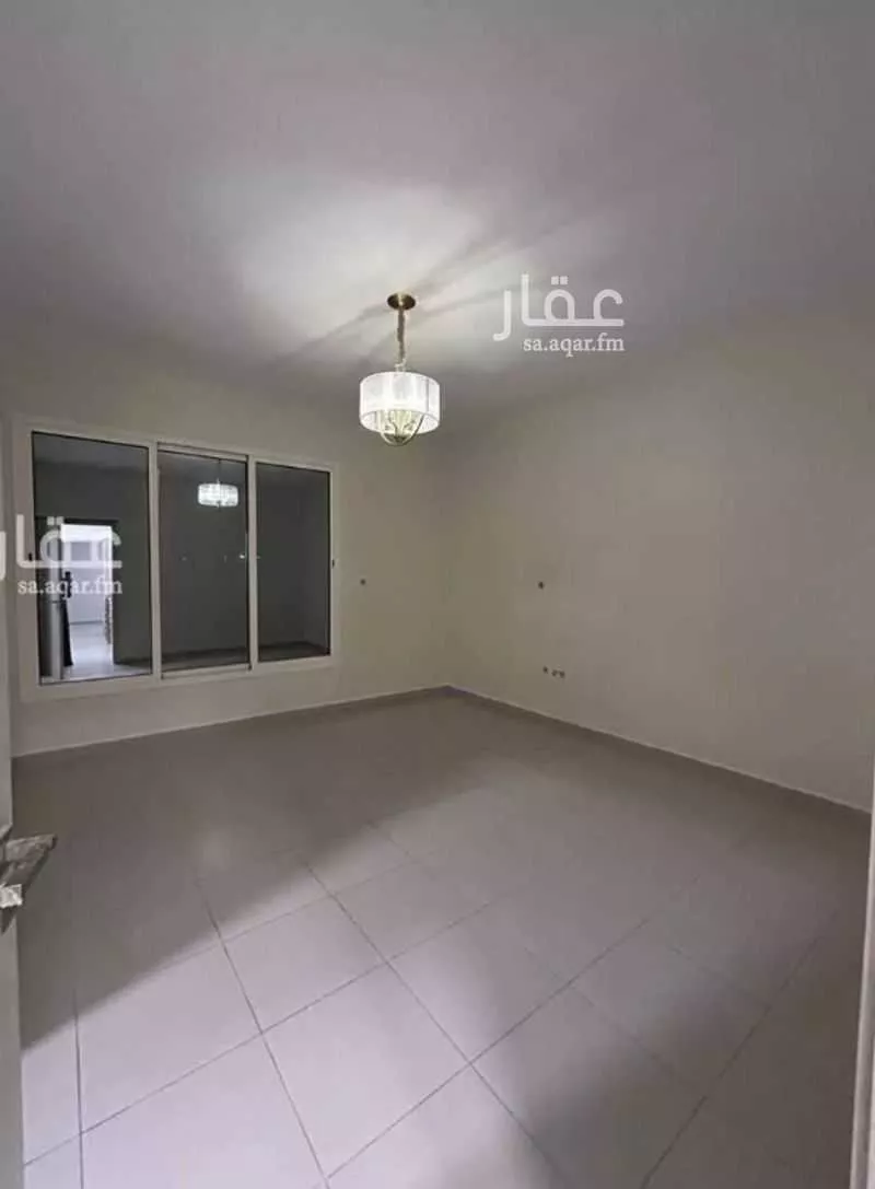 فيلا 9 غرف في الشرق 7