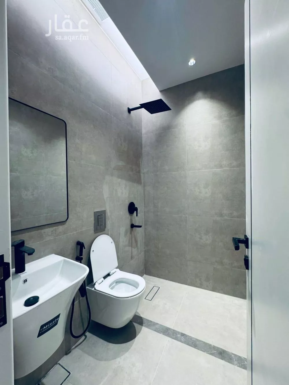 3 bedroom apartment in Al Narjis 5