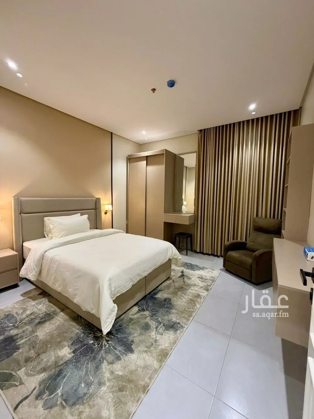 شقة 3 غرف في الملقا 2