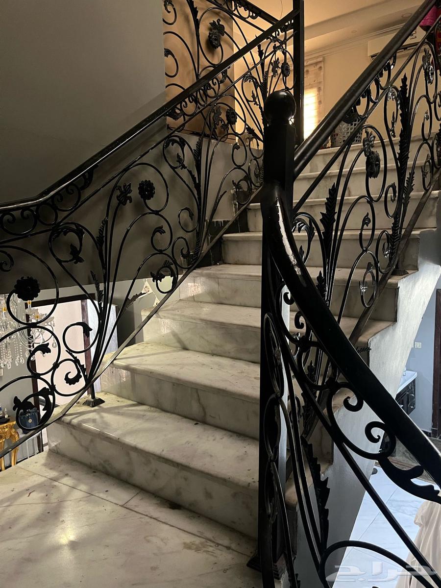 6 bedroom villa in Al Nuzhah 4