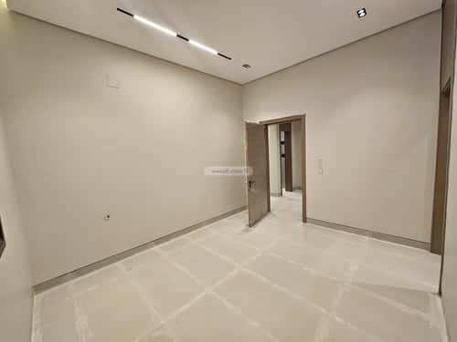 5 bedroom villa in Al Maizilah 9