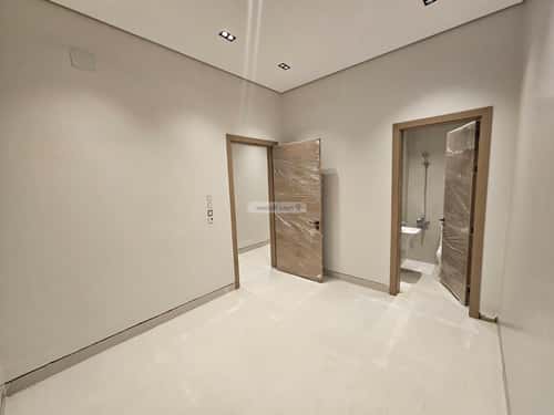 5 bedroom villa in Al Maizilah 11