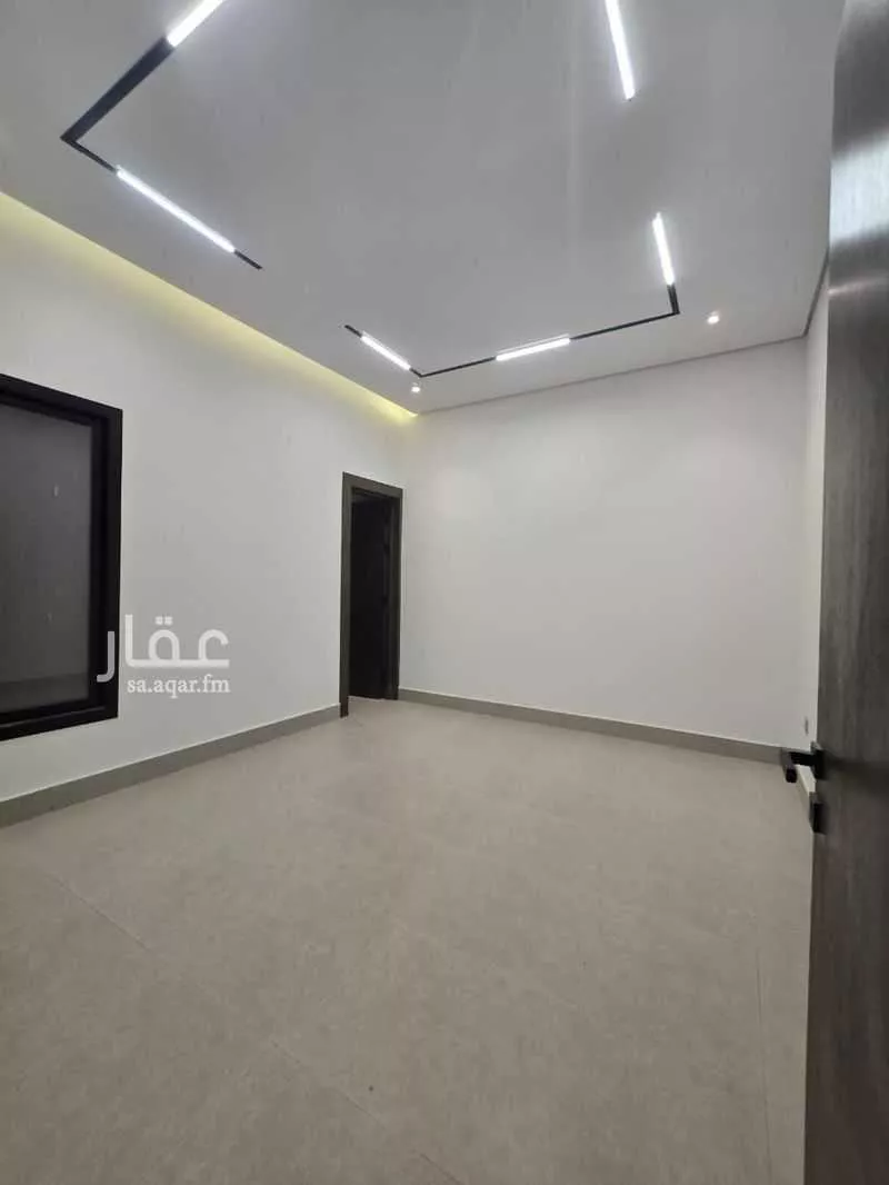 فيلا 6 غرف في الرمال 5