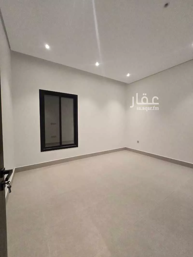 فيلا 6 غرف في الرمال 8